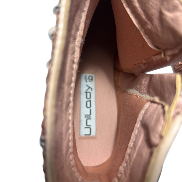 Unilody Pink Sequin Bootie Pumps Sz 6.5 - Picture 12 of 13